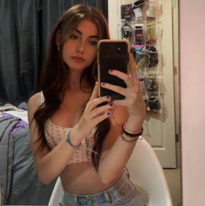 Meet your Posher, Gabby